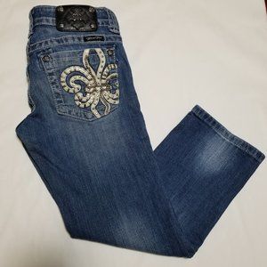 Miss Me Low Rise Capri Jeans Studded Fleur de Lis